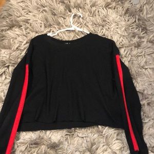 Black cropped thermal